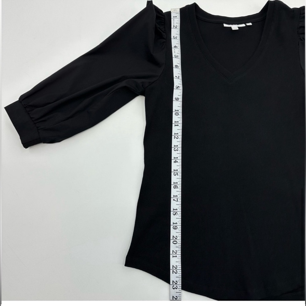 Chico's Black Ribbed Knit V Neck Blouse Small - Picture 7 of 9